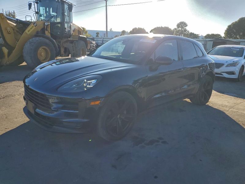 2019 PORSCHE MACAN — VIN WP1AA2A50KLB04401