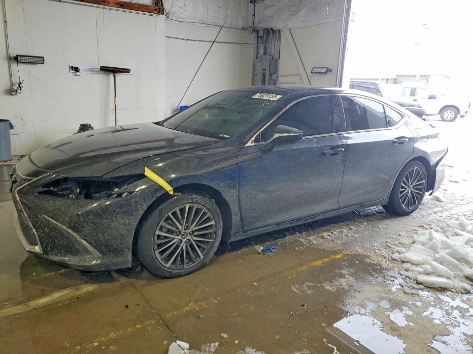 2022 LEXUS ES — VIN 58ADZ1B18NU138750