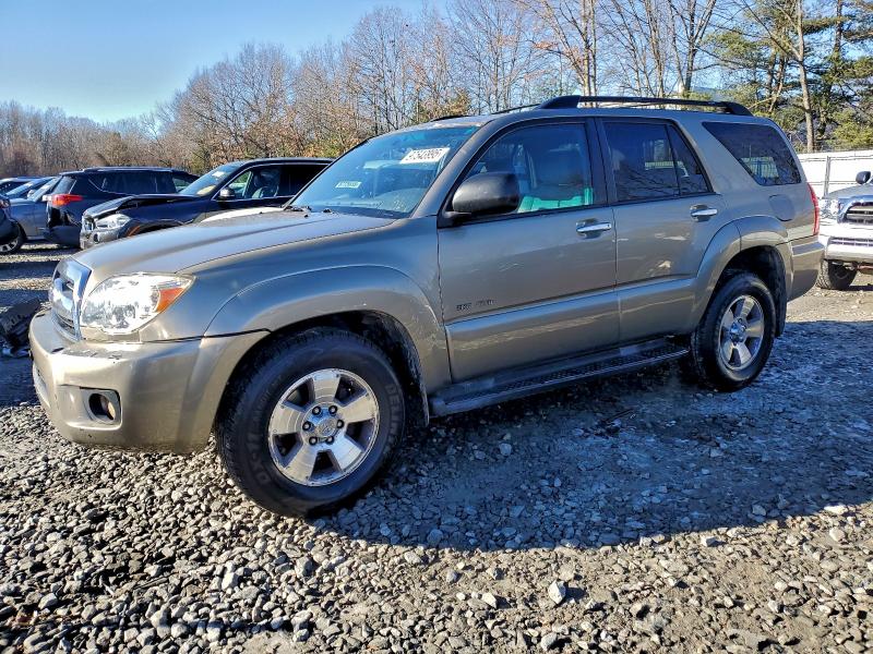 2008 TOYOTA 4RUNNER SR — VIN JTEBU14R08K010020