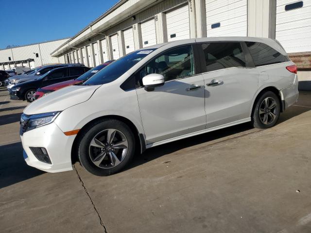 2018 HONDA ODYSSEY TO — VIN 5FNRL6H88JB096104