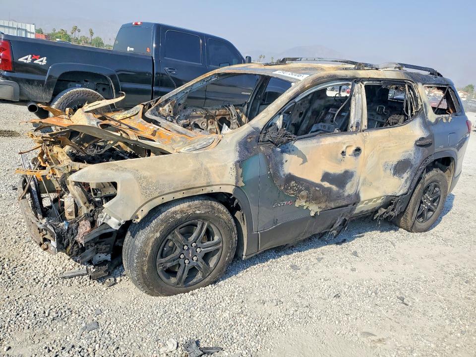 2020 GMC ACADIA — VIN 1GKKNLLS1LZ173975