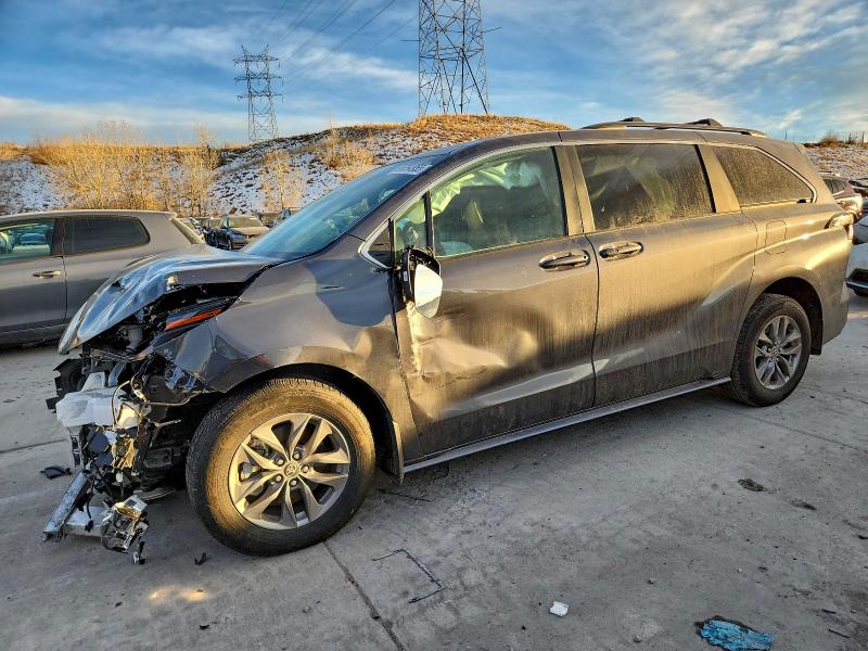 2025 TOYOTA SIENNA LE — VIN 5TDKSKFC5SS189020