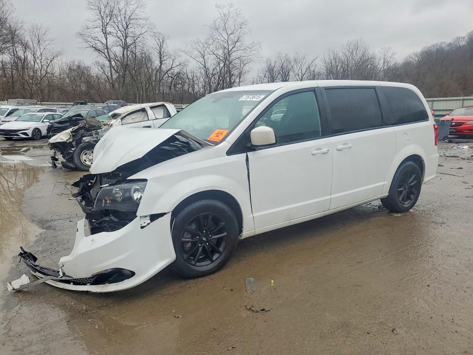 2019 DODGE GRAND CARAVAN — VIN 2C4RDGEG1KR696743