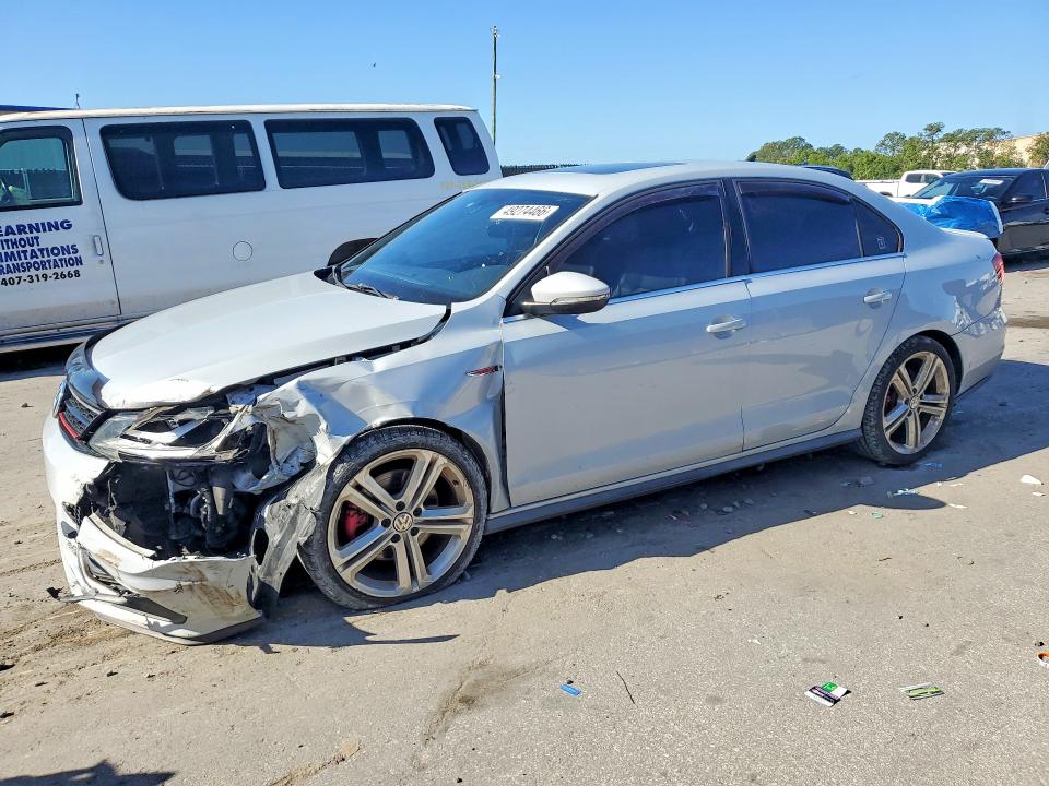 2017 VOLKSWAGEN JETTA — VIN 3VW4T7AJ7HM406940