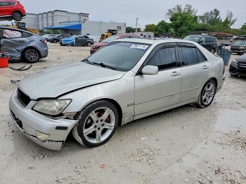 2001 LEXUS IS 300 — VIN JTHBD182410009504