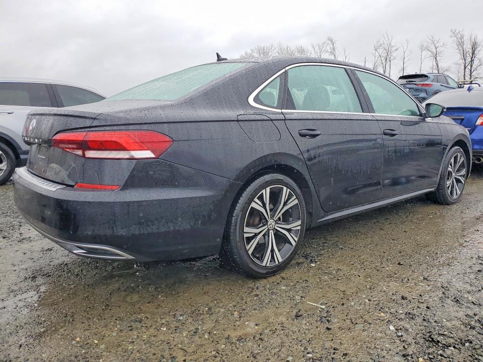 1VWSA7A30NC003619
