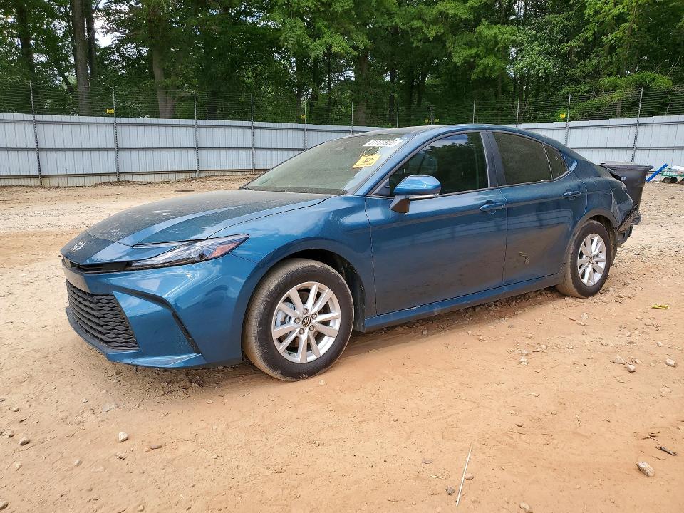 2026 TOYOTA CAMRY — VIN 4T1DAACK0TU216795