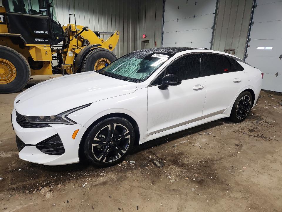 2021 KIA K5 — VIN 5XXG64J22MG053825