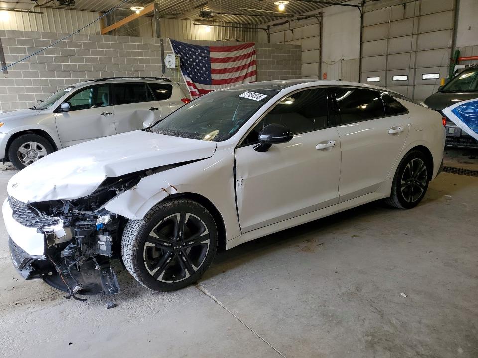 2024 KIA K5 — VIN 5XXG64J21RG241372