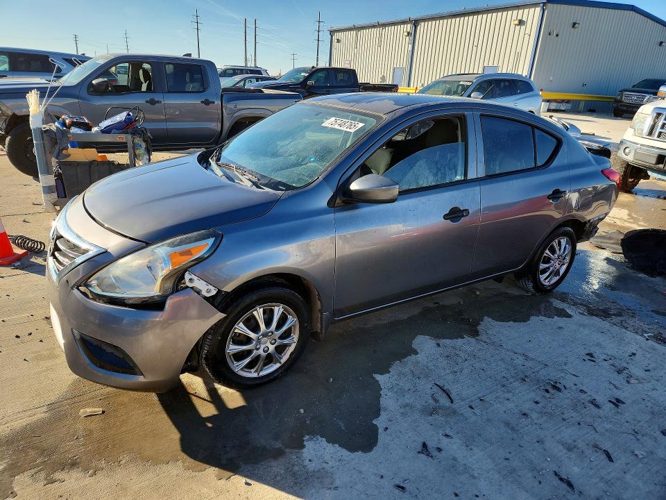 2018 NISSAN VERSA S — VIN 3N1CN7AP8JL857158