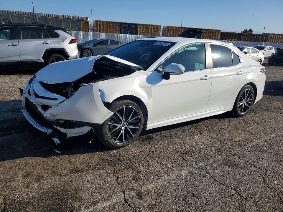 2022 TOYOTA CAMRY HYBRID — VIN 4T1G31AK4NU035647