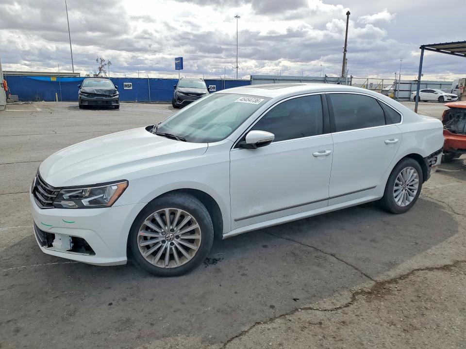2017 VOLKSWAGEN PASSAT — VIN 1VWBT7A31HC002218