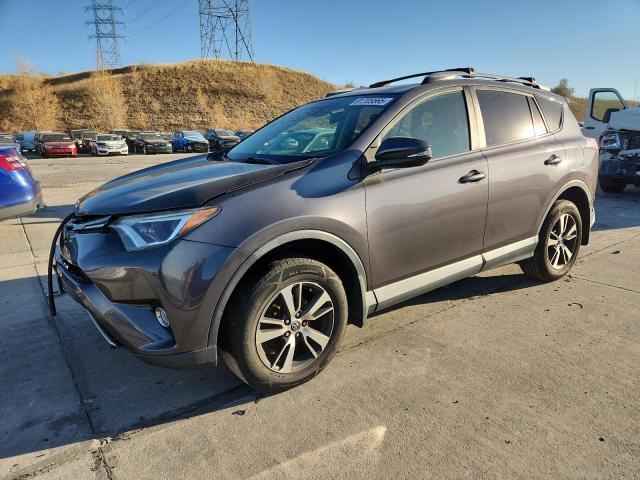2017 TOYOTA RAV4 XLE — VIN 2T3RFREV0HW559585