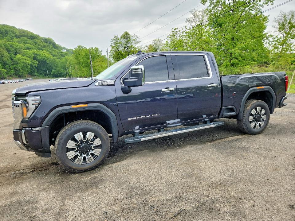 2025 GMC SIERRA — VIN 1GT4URE78SF370953