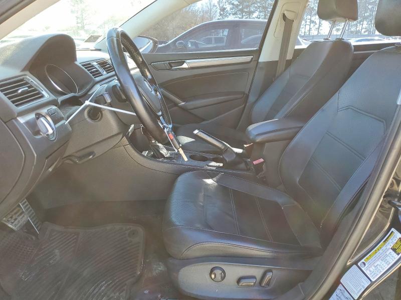 1VWDT7A33HC080024