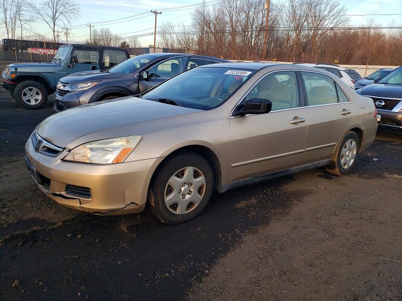 2007 HONDA ACCORD LX — VIN 1HGCM56477A179877