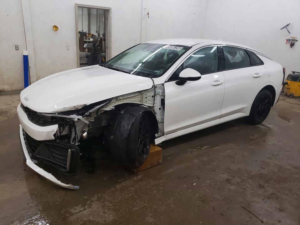 2026 KIA K5 — VIN KNAG24J79T5449161