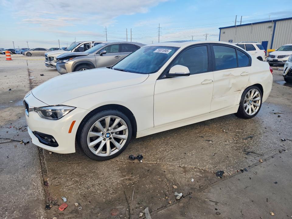 2018 BMW 320 — VIN WBA8A9C59JAH14202