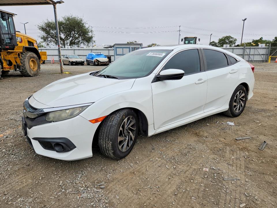 2018 HONDA CIVIC — VIN 2HGFC2F80JH526119