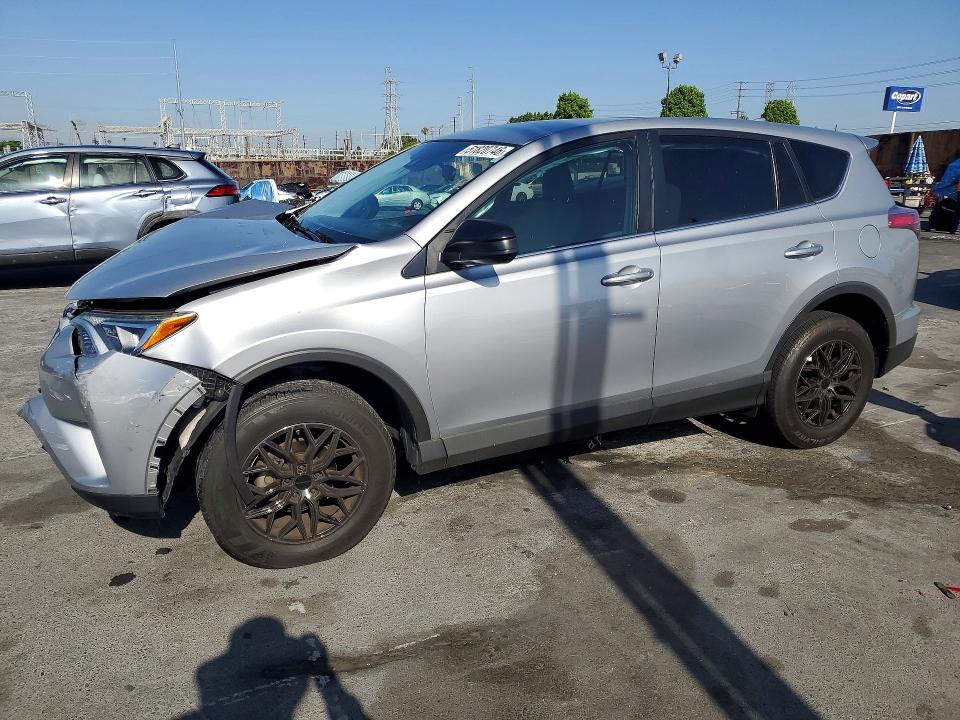2018 TOYOTA RAV4 — VIN 2T3ZFREV3JW495547