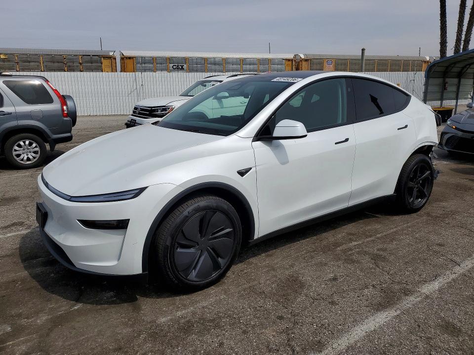 2026 TESLA MODEL Y — VIN 7SAYGDEE9TF558870