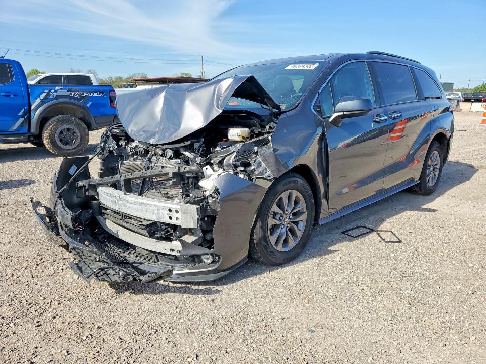 2025 TOYOTA SIENNA — VIN 5TDYRKEC4SS233614