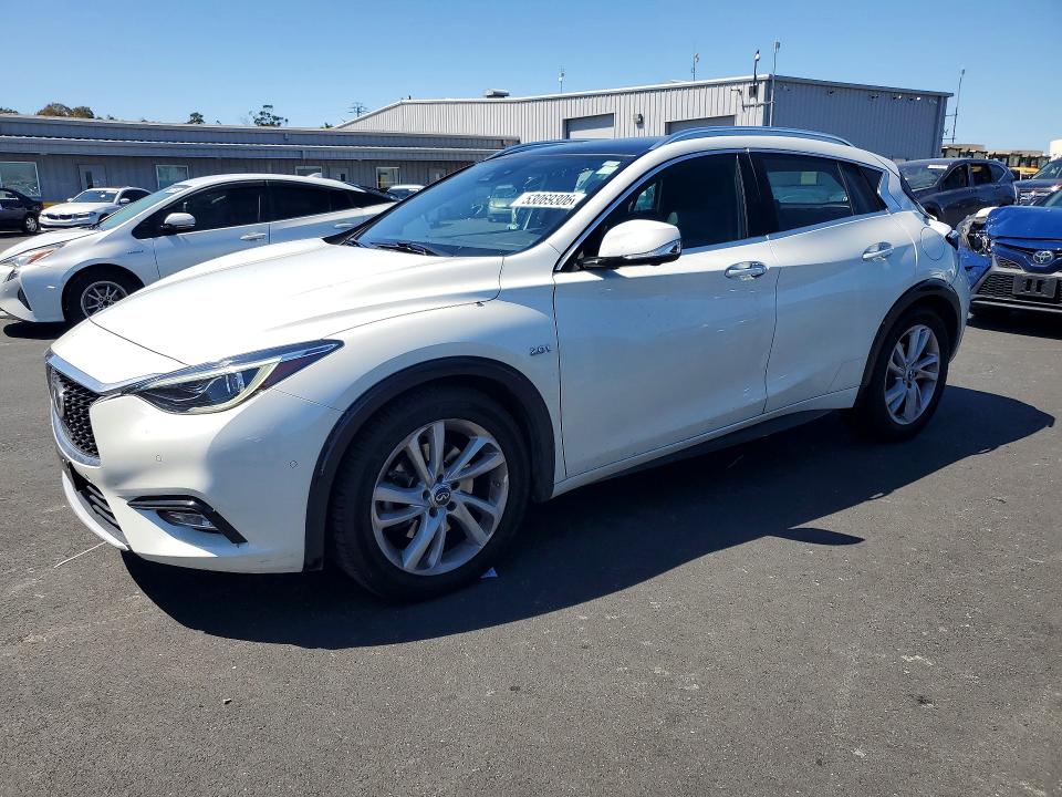 2017 INFINITI QX30 — VIN SJKCH5CP7HA026366