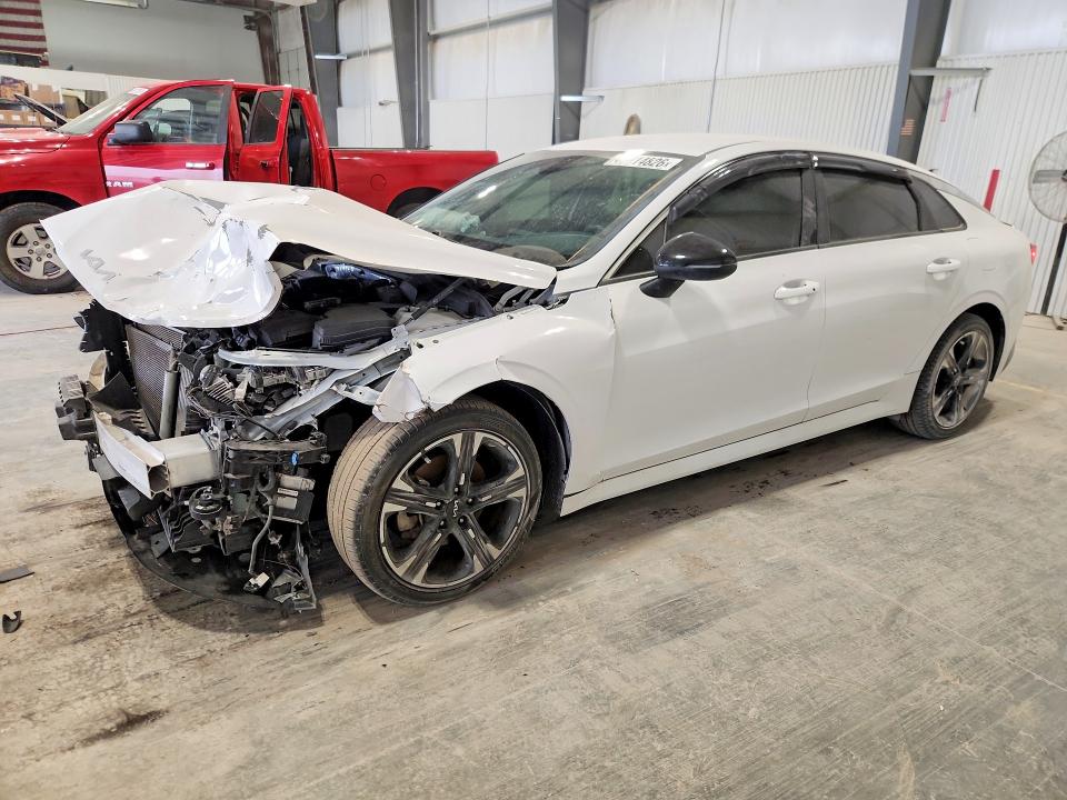 2024 KIA K5 — VIN 5XXG64J24RG250132