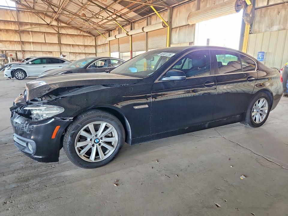2016 BMW 528 — VIN WBA5A5C52GD526430