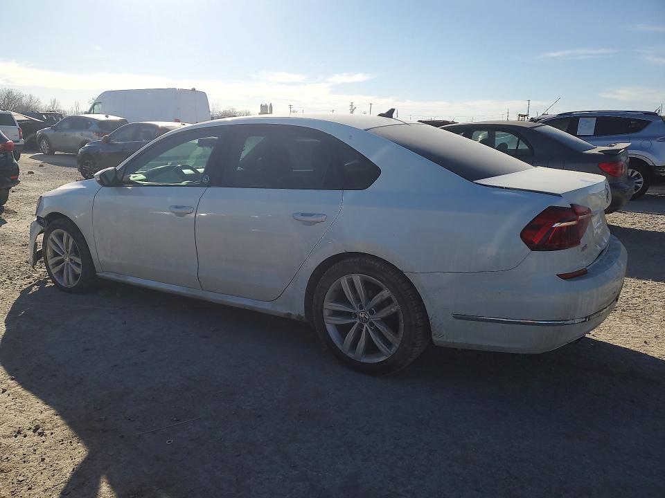 1VWLA7A35KC004099