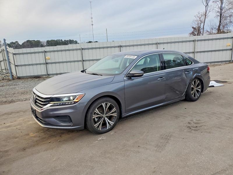 1VWSA7A33NC003985