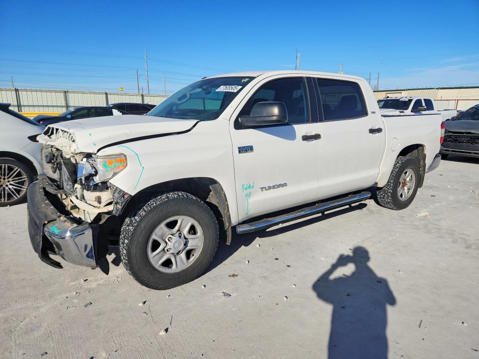 2015 TOYOTA TUNDRA — VIN 5TFDW5F12FX472570