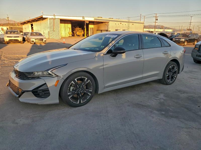 2021 KIA K5 — VIN 5XXG64J20MG051684