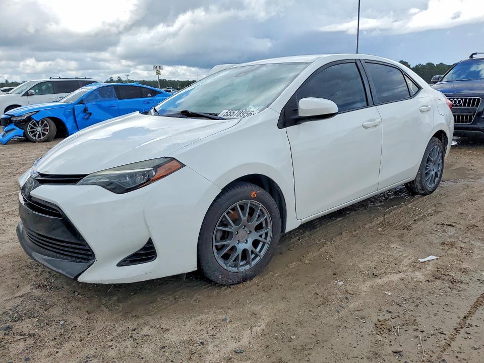 2017 TOYOTA COROLLA — VIN 5YFBURHE5HP703712