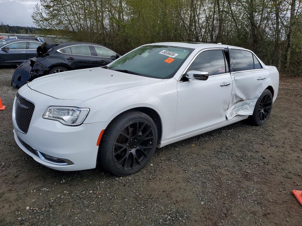 2017 CHRYSLER 300C — VIN 2C3CCAEG4HH663275