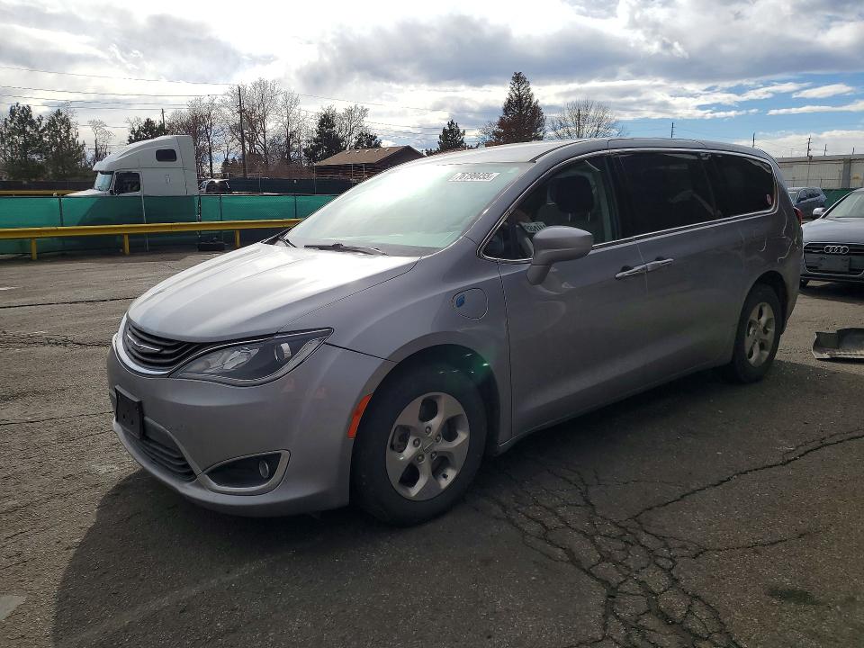 2019 CHRYSLER PACIFICA — VIN 2C4RC1H73KR657731