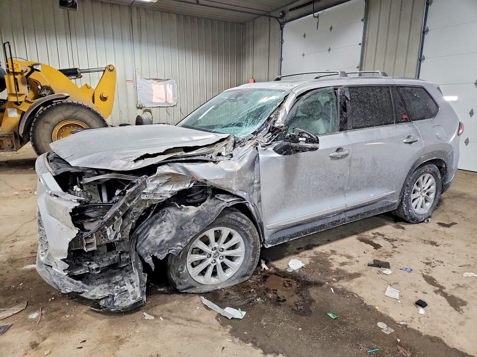 2024 TOYOTA GRAND HIGHLANDER — VIN 5TDAAAB53RS028773