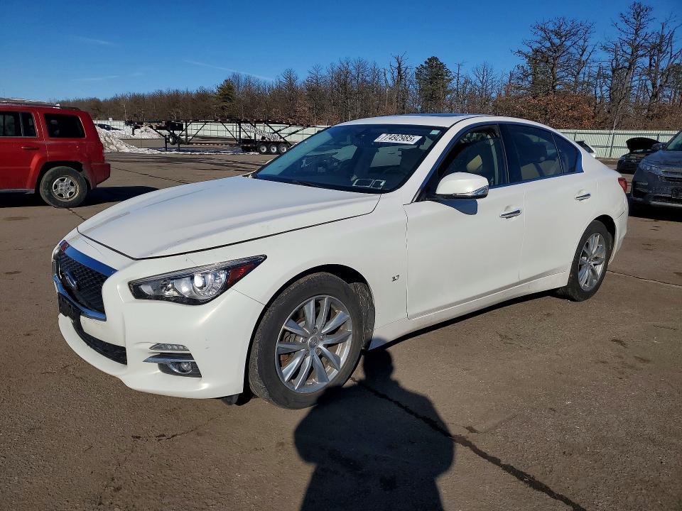 2015 INFINITI Q50 — VIN JN1BV7AR9FM418724