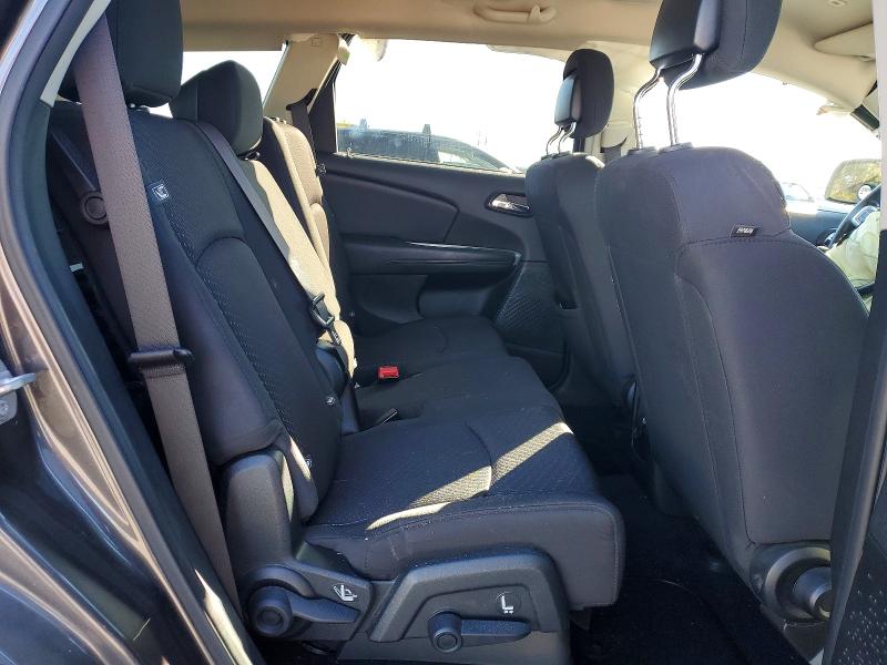 3C4PDCAB5JT509221