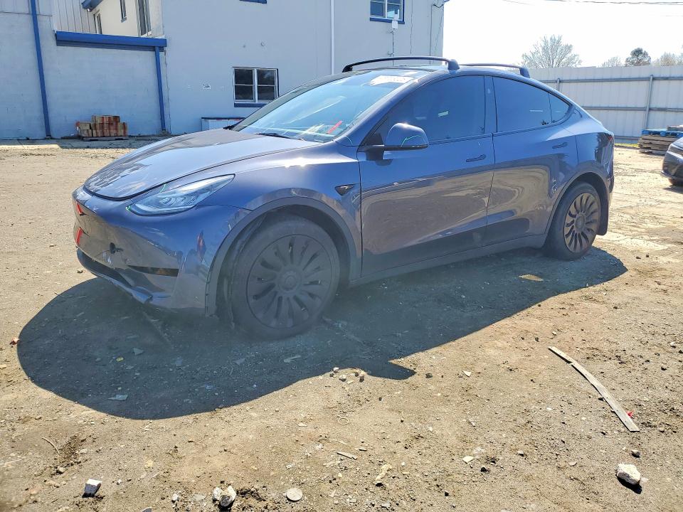 2023 TESLA MODEL Y — VIN 7SAYGDEE9PA145589