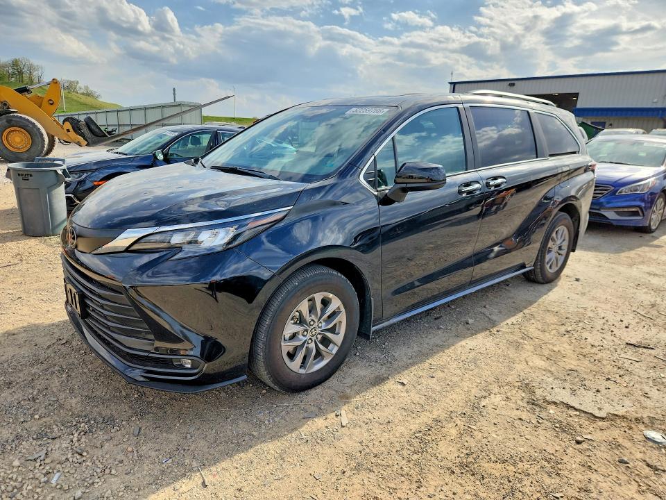 2026 TOYOTA SIENNA — VIN 5TDYRKEC4TS301475