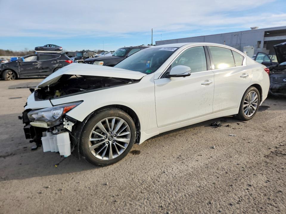 2022 INFINITI Q50 — VIN JN1EV7BR0NM340974