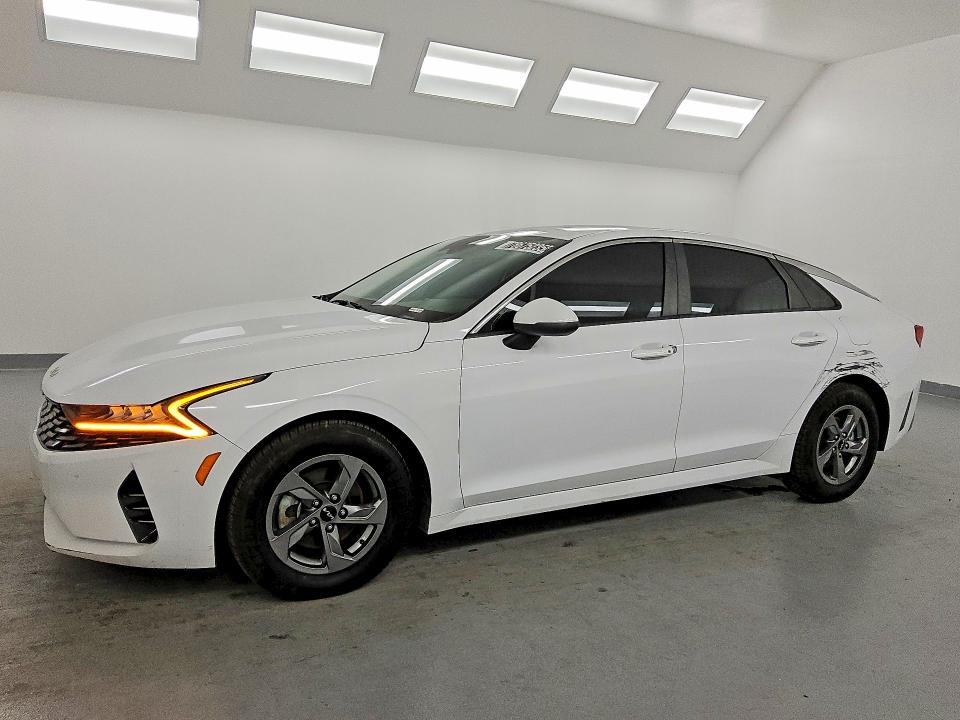 2022 KIA K5 — VIN 5XXG14J26NG135542