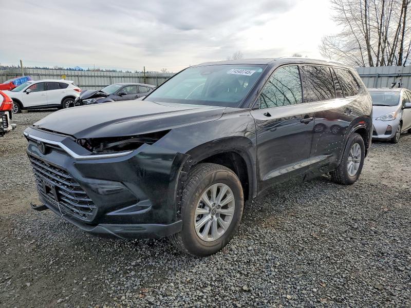 2025 TOYOTA GRAND HIGH — VIN 5TDACAB54SS047946