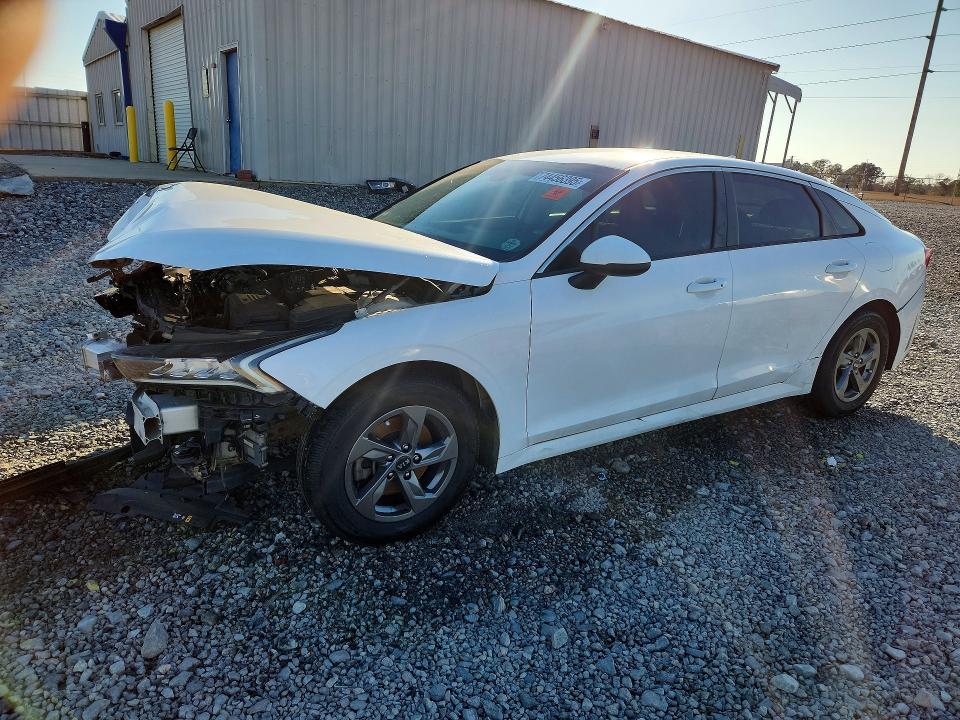 2021 KIA K5 — VIN 5XXG14J22MG065083