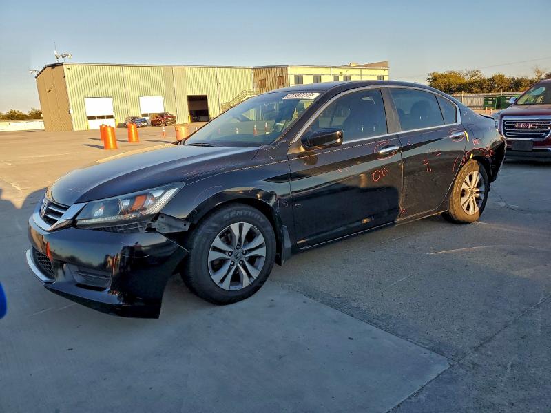 2015 HONDA ACCORD LX — VIN 1HGCR2F35FA168799
