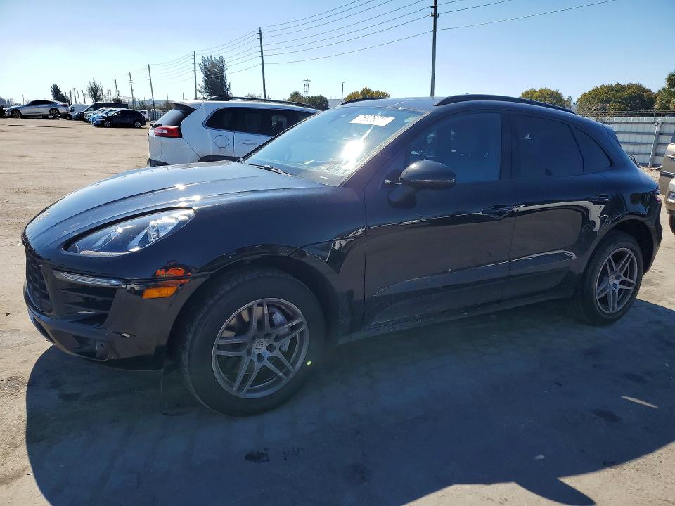 2018 PORSCHE MACAN — VIN WP1AA2A59JLB11801