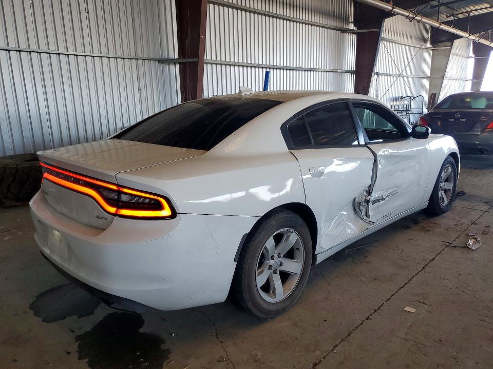 2C3CDXHG6FH869996