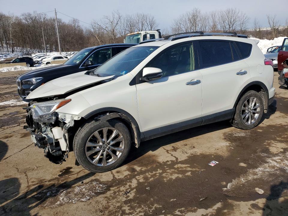 2016 TOYOTA RAV4 LIMIT — VIN JTMDFREV6GJ073614