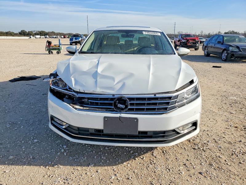 1VWGT7A31HC049237
